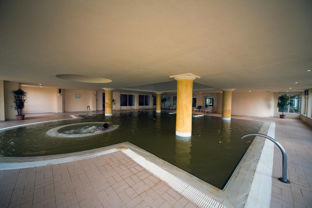 Zephir Hotel & Spa ザルジス エクステリア 写真